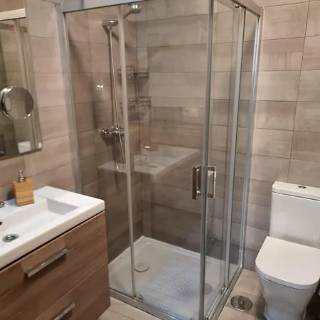 Rosa 2 Bedrooms In Center Málaga